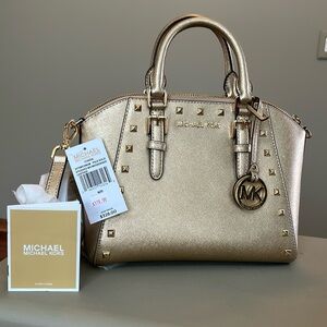 Michael Kors Ciara Pale Gold Studded MD Messenger Leather w/ Strap